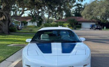 Pontiac-firebird-formula-1995-white-15