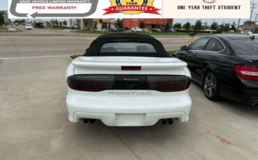 Pontiac-firebird-formula-1996-white-1