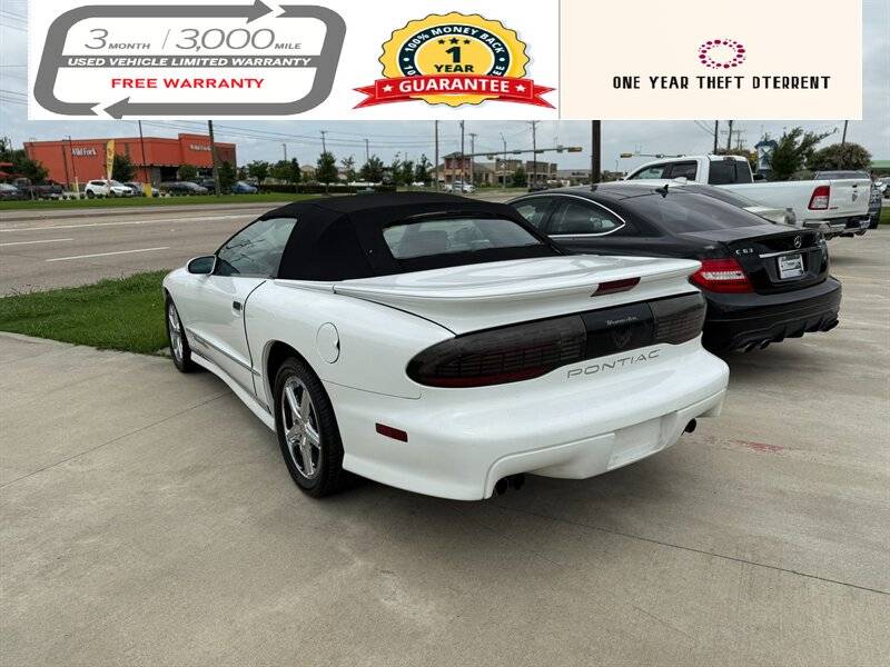 Pontiac-firebird-formula-1996-white-11