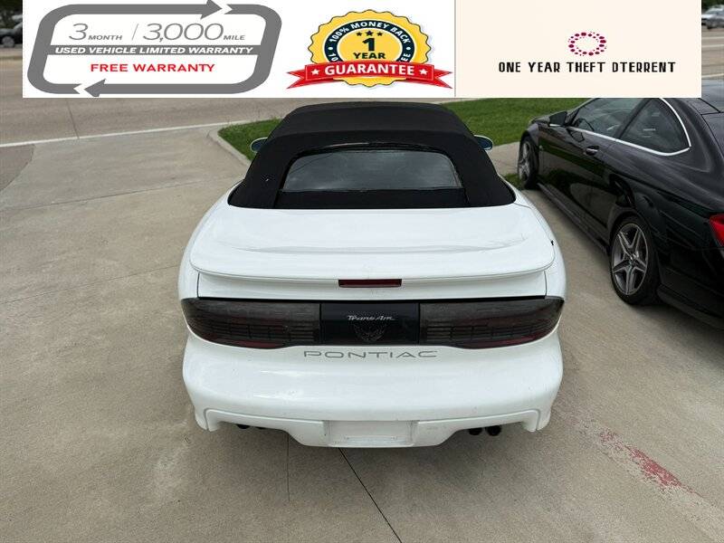 Pontiac-firebird-formula-1996-white-2
