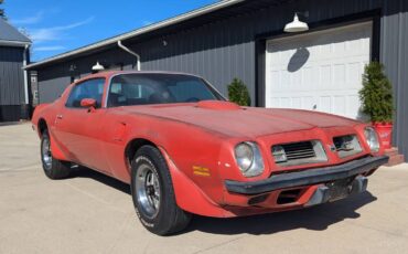 Pontiac-firebird-trans-am-1975-1