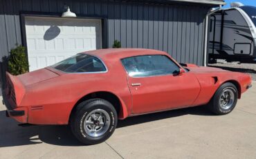 Pontiac-firebird-trans-am-1975-2