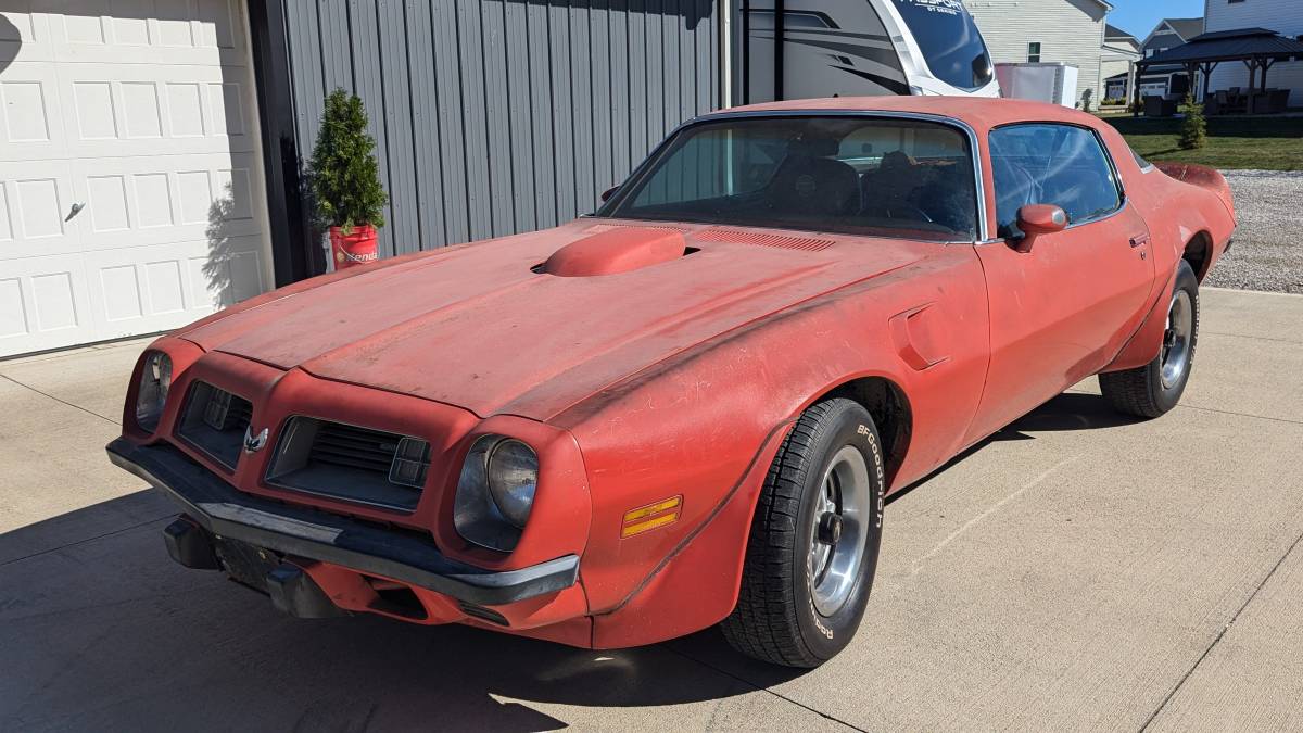 Pontiac-firebird-trans-am-1975-8