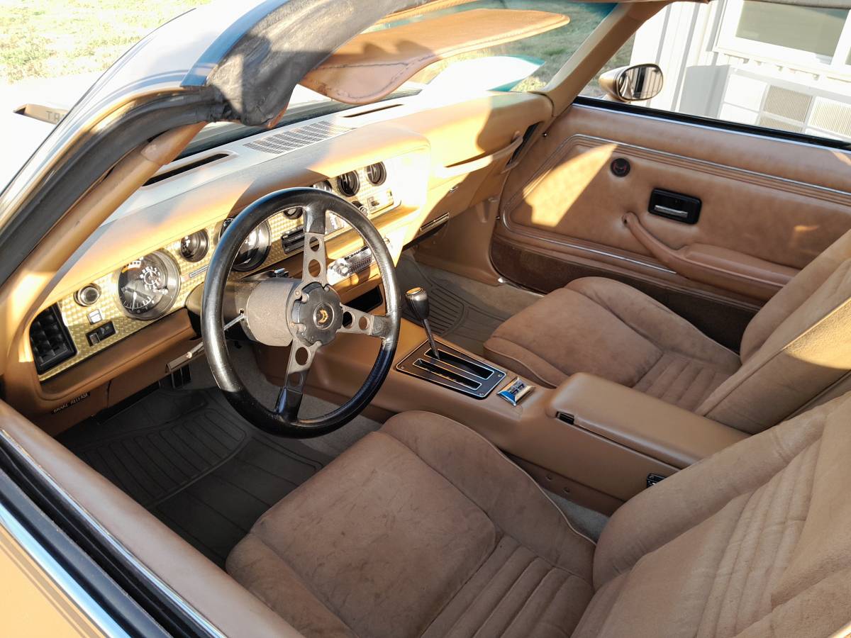 Pontiac-firebird-trans-am-1978-1