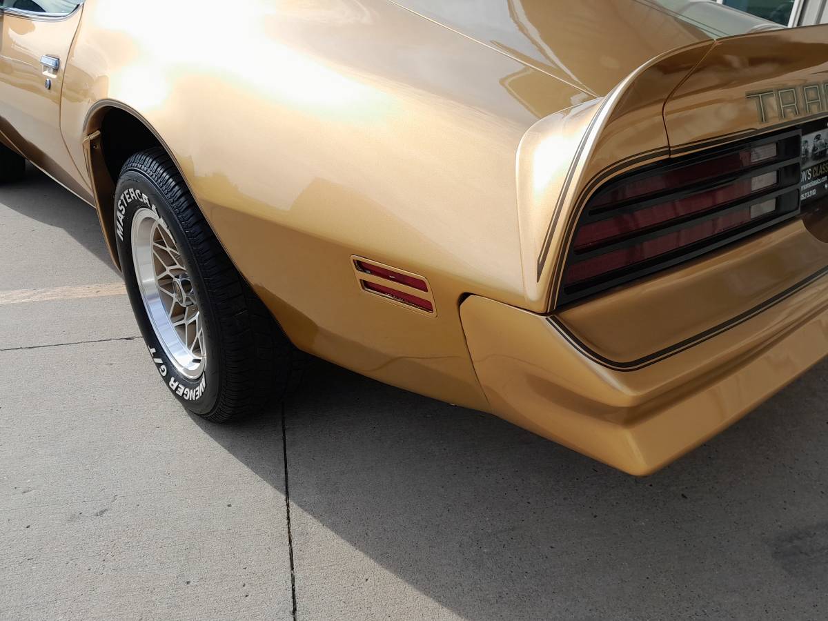 Pontiac-firebird-trans-am-1978-13