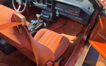 Pontiac-firebird-trans-am-1985-orange-10
