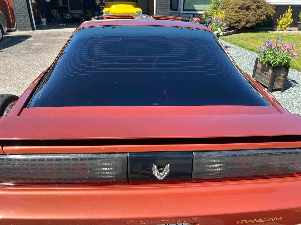 Pontiac-firebird-trans-am-1985-orange-13