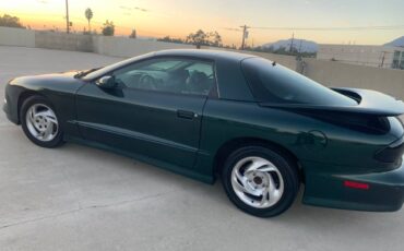Pontiac-firebird-trans-am-1995-green-9