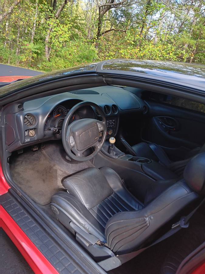 Pontiac-firebird-trans-am-1995-red-3