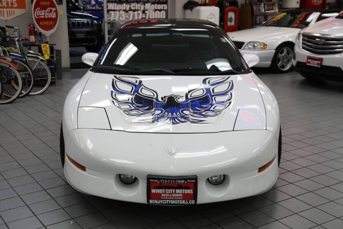 Pontiac-firebird-trans-am-2dr-h-1994-white-1