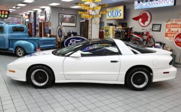 Pontiac-firebird-trans-am-2dr-h-1994-white-12