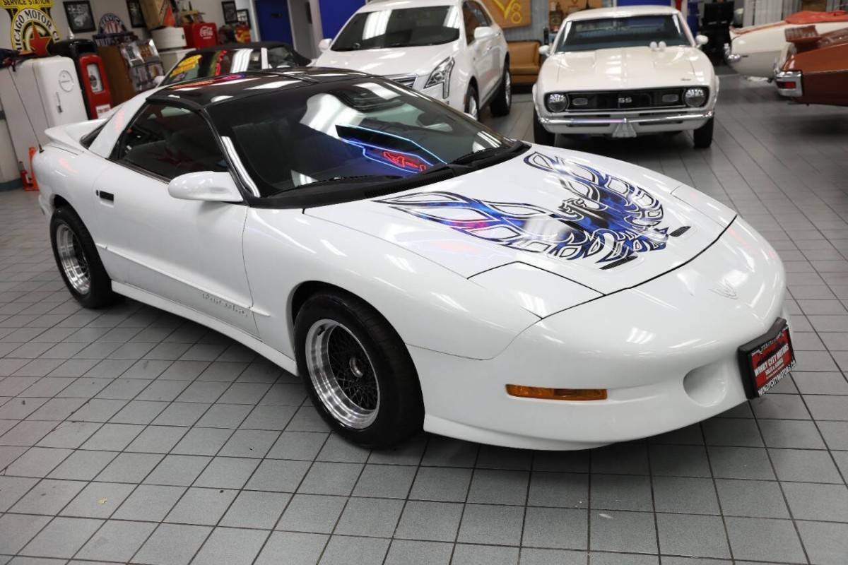 Pontiac-firebird-trans-am-2dr-h-1994-white-18