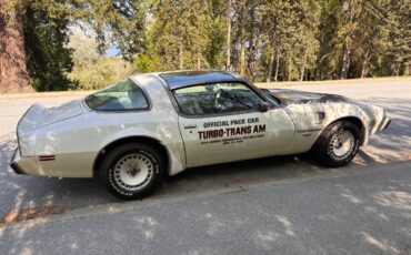 Pontiac-firebird-turbo-trans-am-indy-pace-car-1980-white-19
