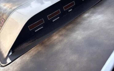 Pontiac-firebird-turbo-trans-am-indy-pace-car-1980-white-23
