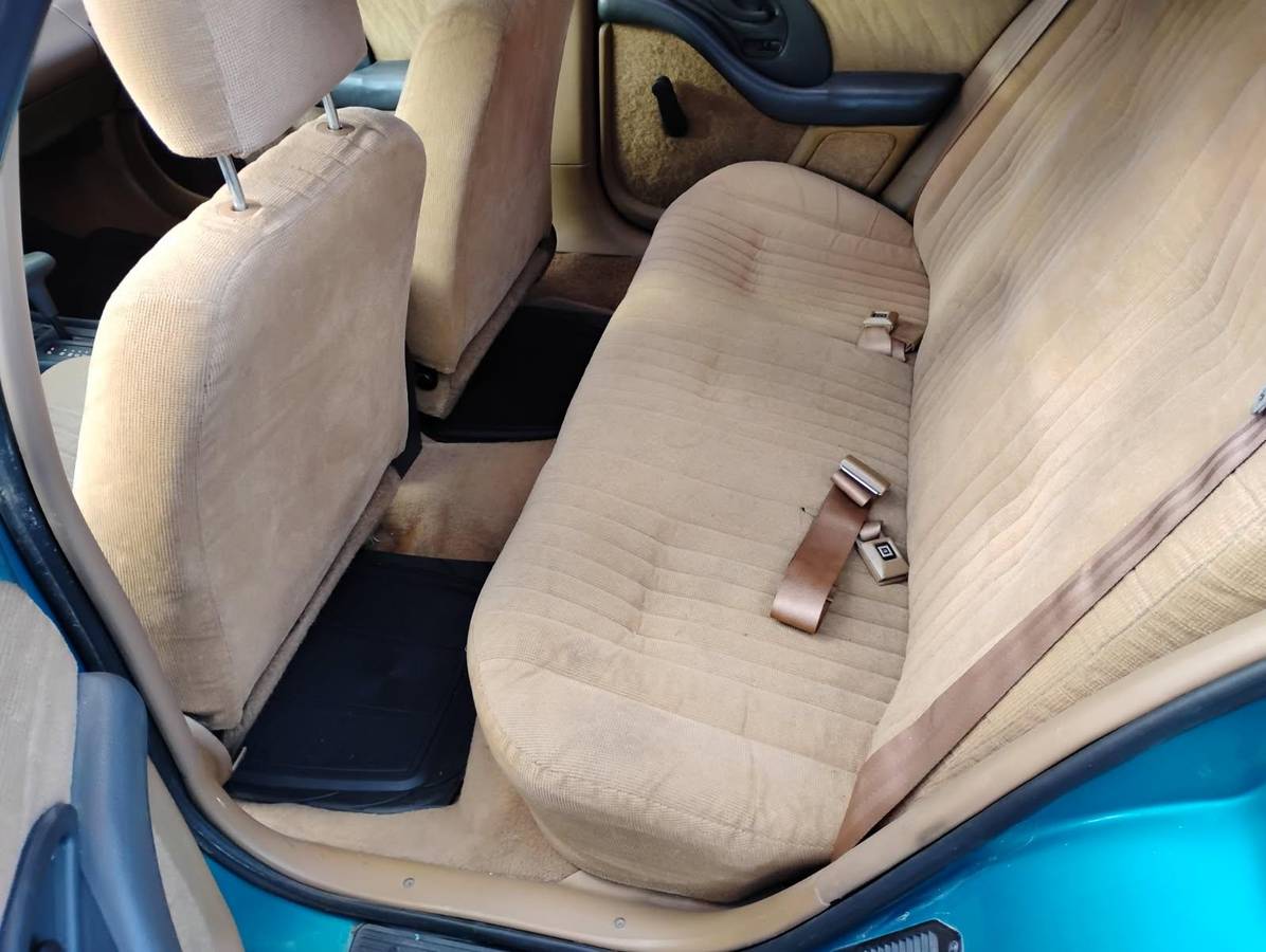 Pontiac-grand-am-1991-green-1