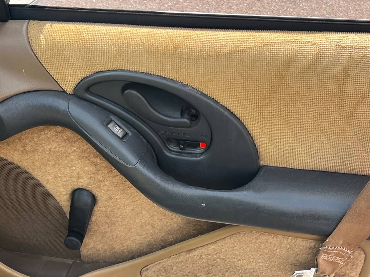 Pontiac-grand-am-1992-3
