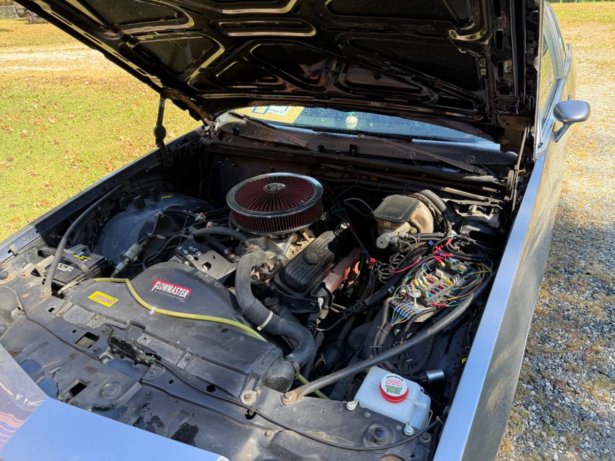 Pontiac-grand-prix-1984-silver-14