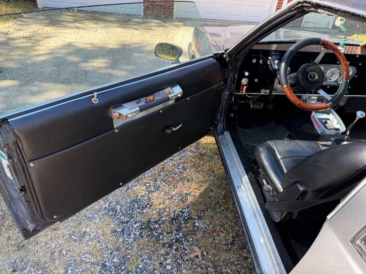 Pontiac-grand-prix-1984-silver-8