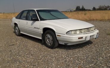 Pontiac-grand-prix-se-1995-white-4