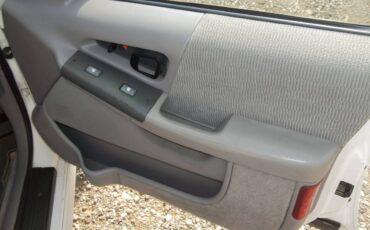 Pontiac-grand-prix-se-1995-white-6