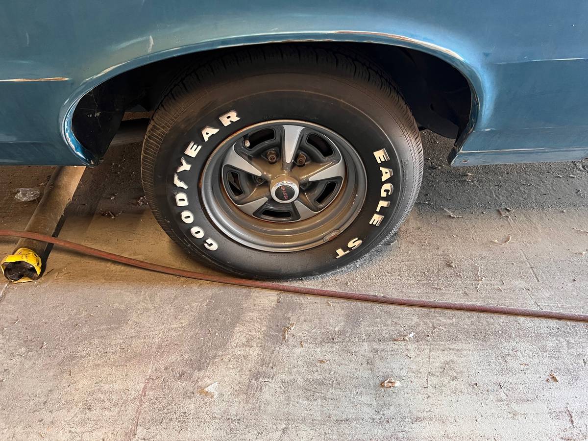 Pontiac-gto-1965-17