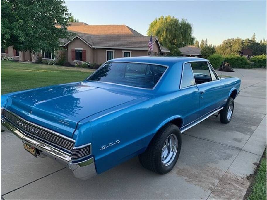 Pontiac-gto-1965-20