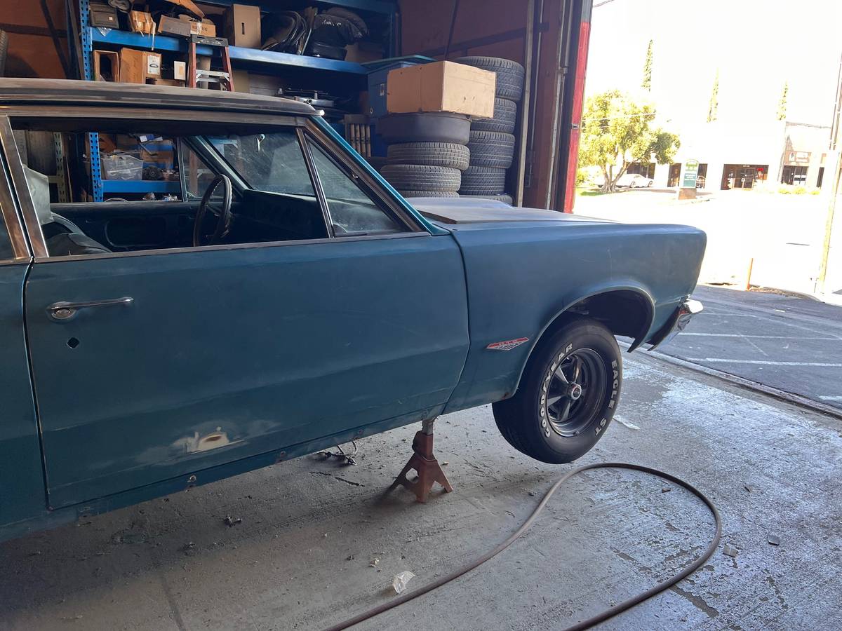 Pontiac-gto-1965-8