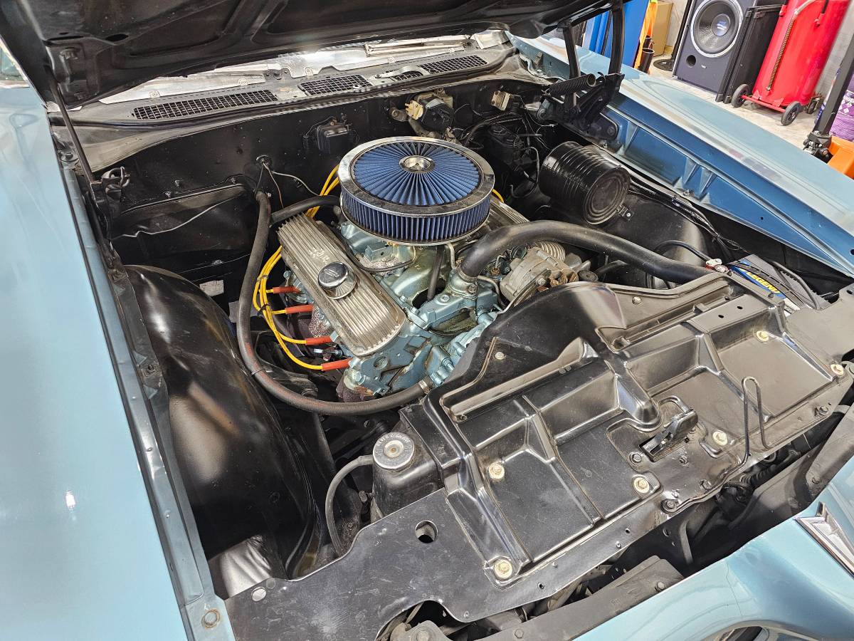 Pontiac-gto-1968-blue-13
