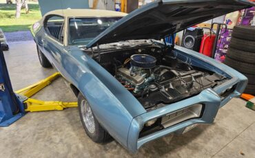 Pontiac-gto-1968-blue-14