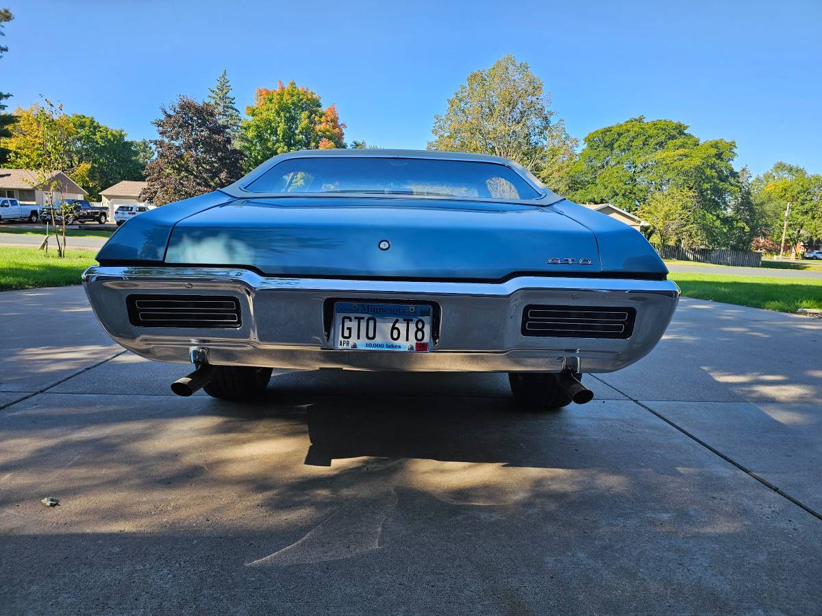 Pontiac-gto-1968-blue-3