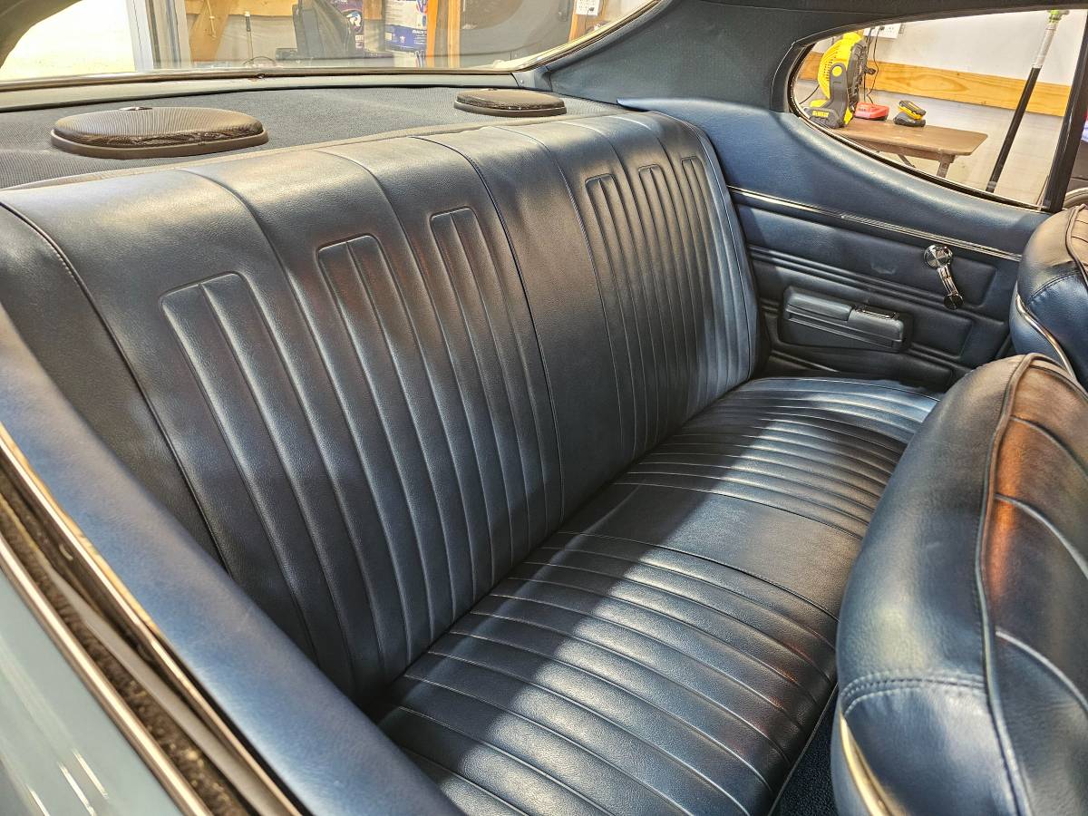 Pontiac-gto-1968-blue-9