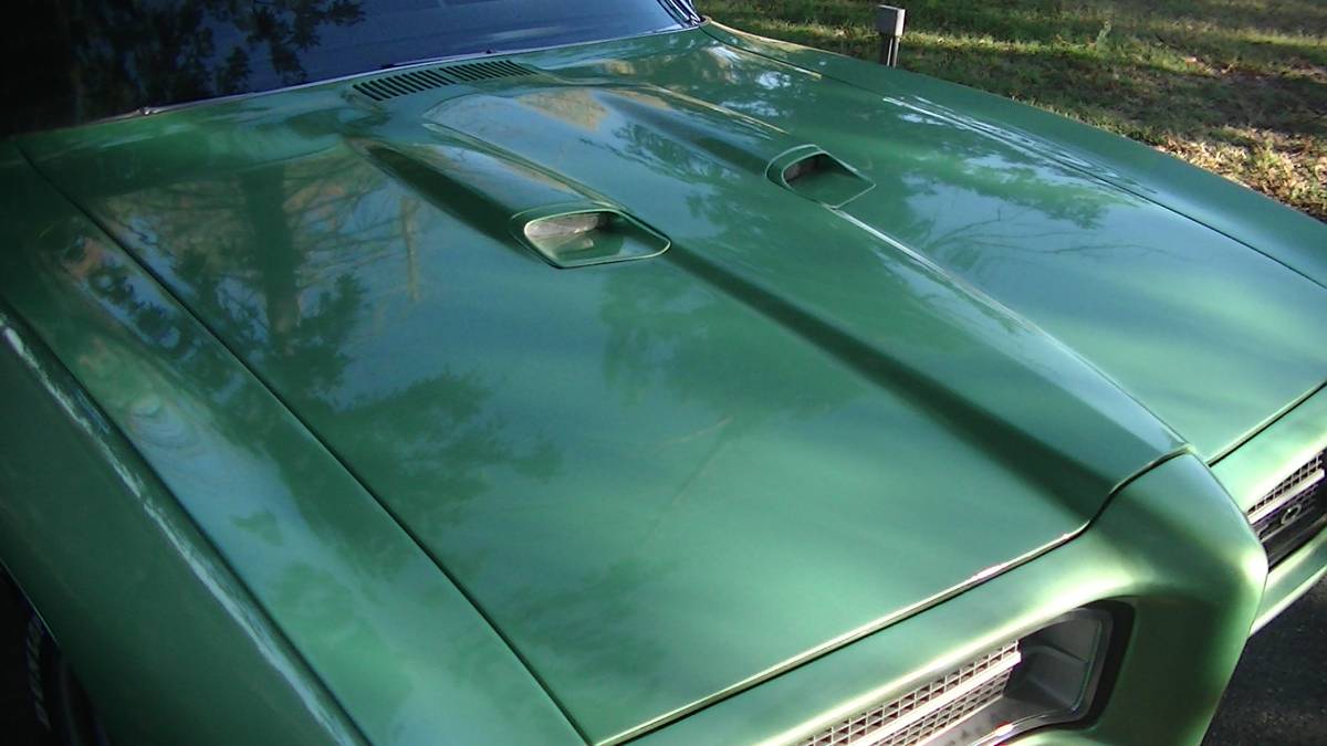 Pontiac-gto-1969-green-4