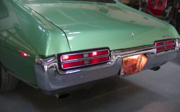 Pontiac-gto-1969-green-7