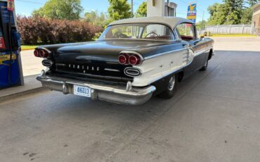 Pontiac-laurentian-four-door-sport-1958-black-2