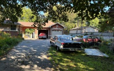 Pontiac-laurentian-four-door-sport-1958-black-8