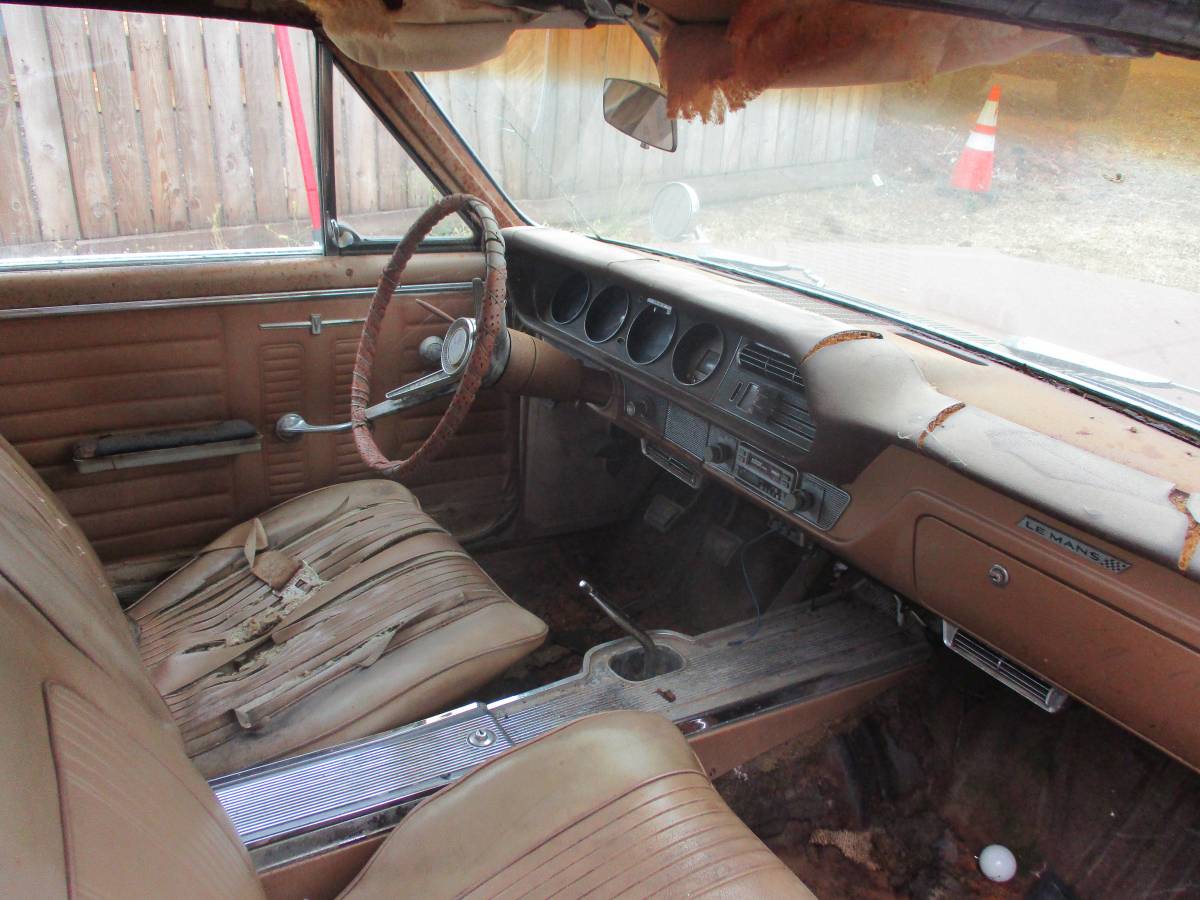 Pontiac-lemans-1964-8