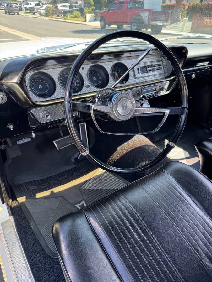 Pontiac-lemans-1964-white-11