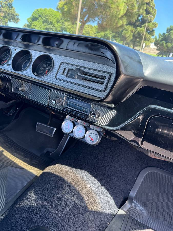 Pontiac-lemans-1964-white-13