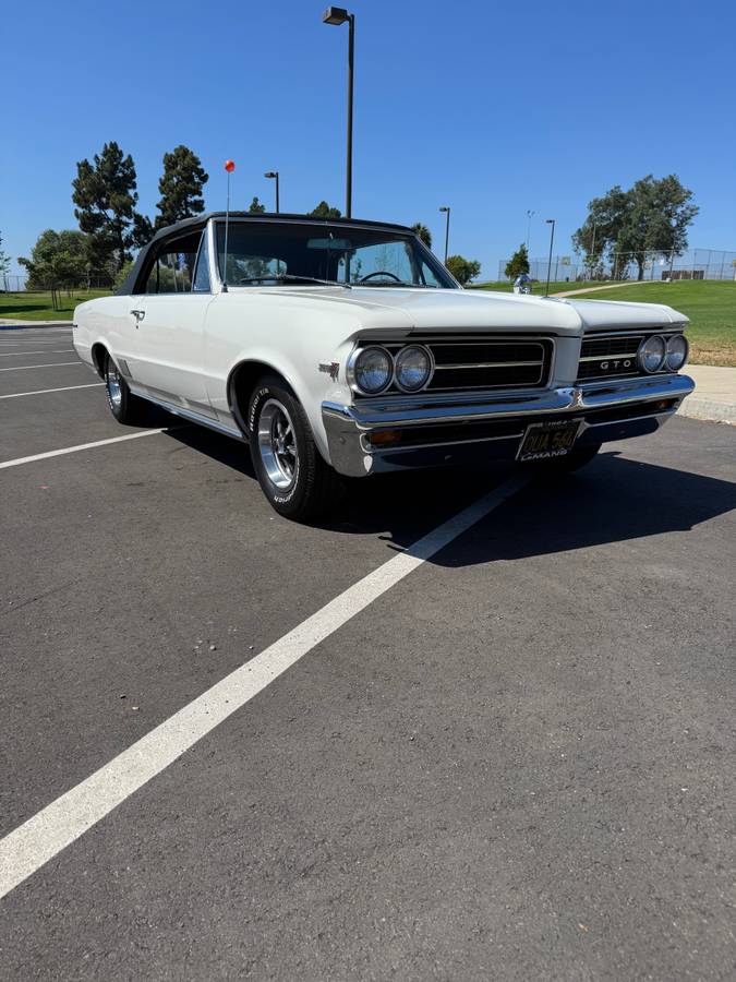 Pontiac-lemans-1964-white-8
