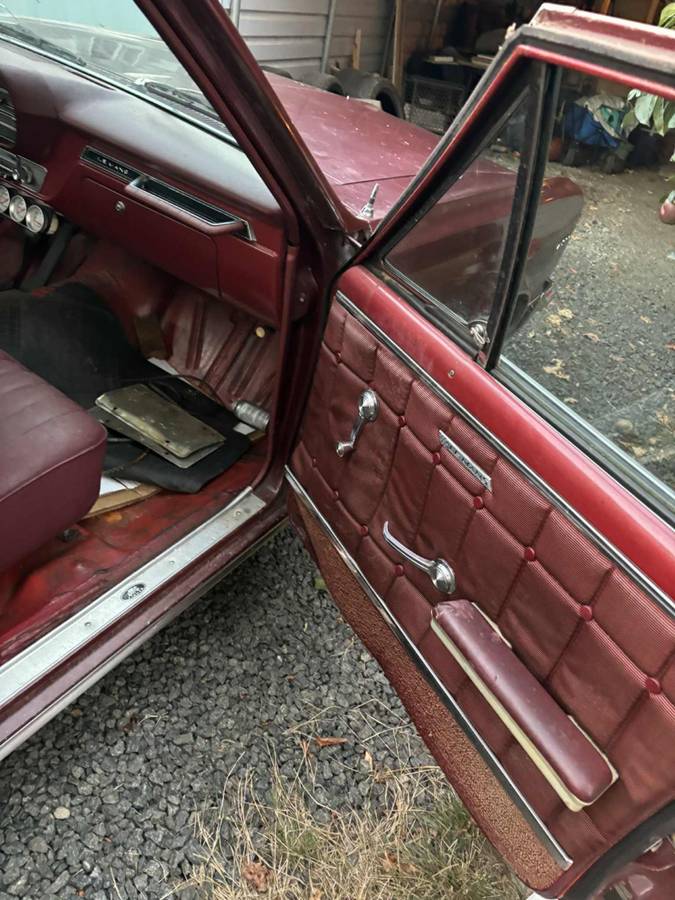 Pontiac-lemans-1965-red-7