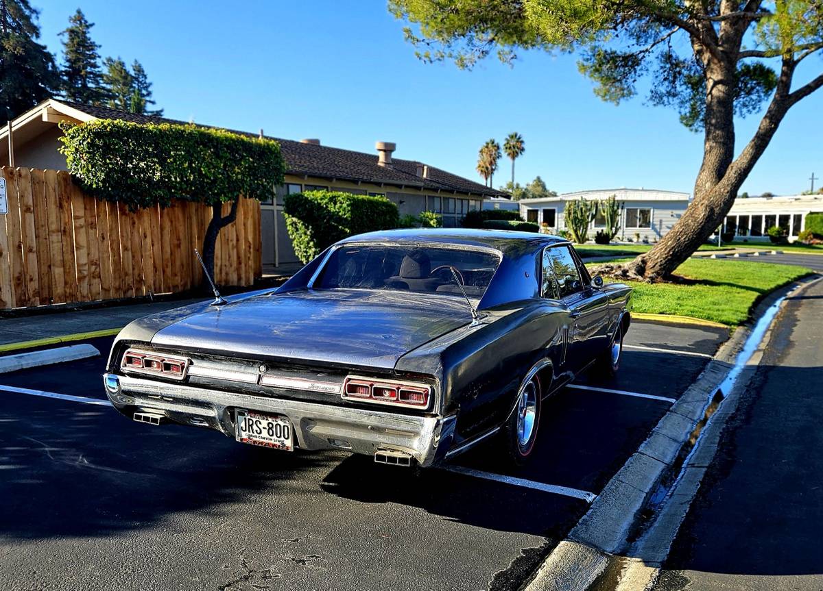Pontiac-lemans-1967-black-4