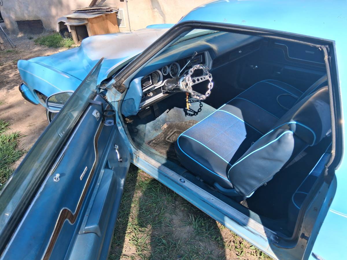 Pontiac-lemans-1975-3