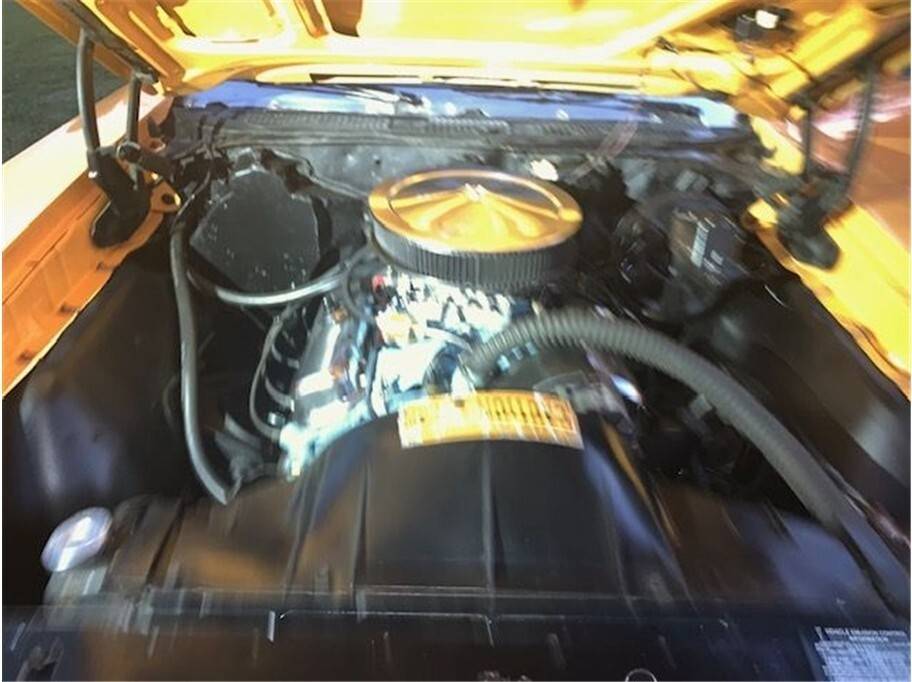 Pontiac-lemansgto-tribute-1970-13