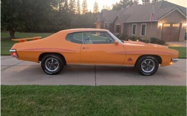 Pontiac-lemansgto-tribute-1970-3