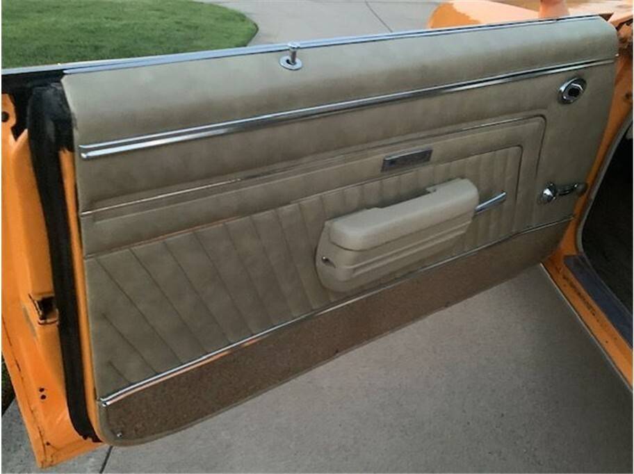Pontiac-lemansgto-tribute-1970-7