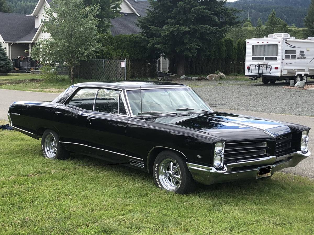 Pontiac-parisiene-1966-black-1