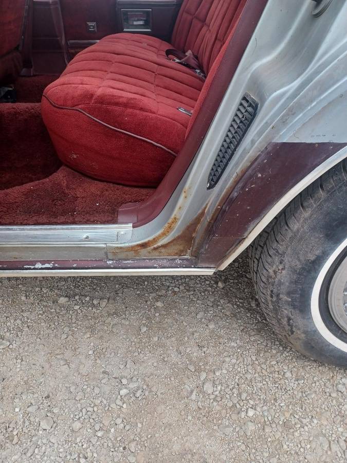 Pontiac-parisienne-1984-grey-26