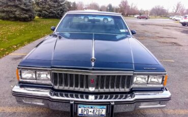 Pontiac-parisienne-1986-blue-1