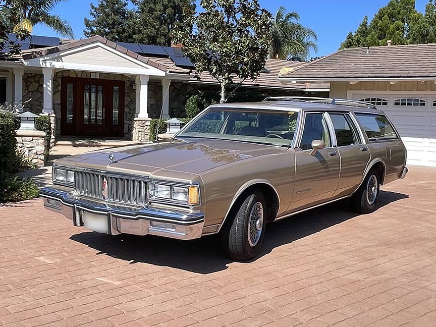 Pontiac-parisienne-safari-wagon-1986-19