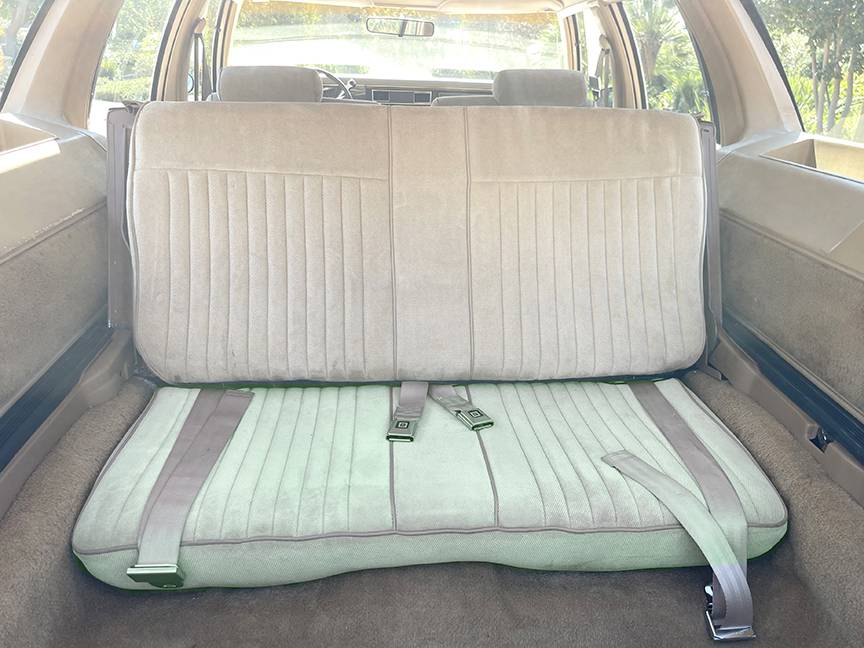 Pontiac-parisienne-safari-wagon-1986-6